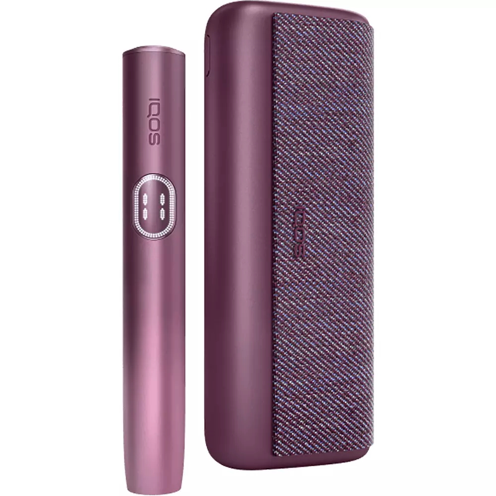 IQOS ILUMA i PRIME Kit tobacco Heets device with sleek design, featuring the IQOS branding and electronic heating system.
